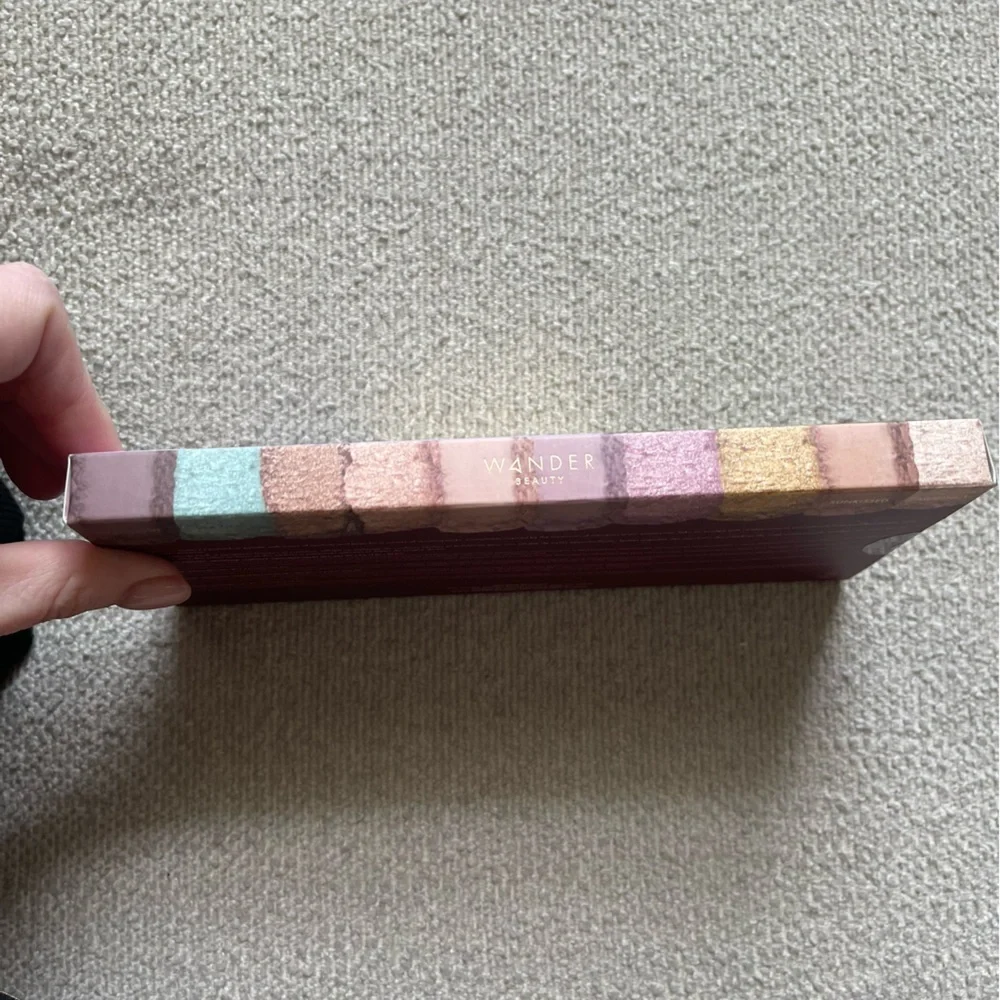 Wander Beauty Wanderess Escape Eyeshadow Palette